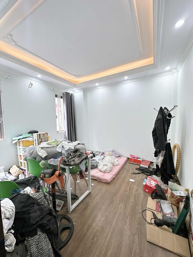 Bán nhà Minh Khai - 39m2 - 5 tầng - lô góc, ô tô đỗ cửa, nhà dân xây - nhỉnh 8 tỷ