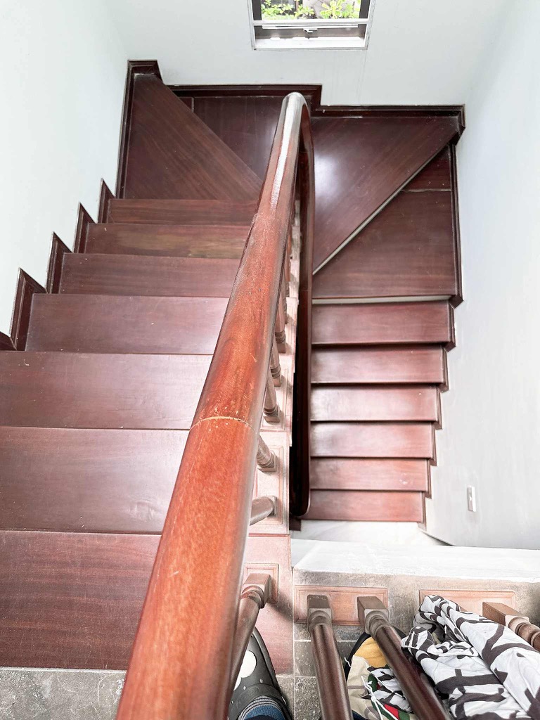 Bán nhà Minh Khai - 39m2 - 5 tầng - lô góc, ô tô đỗ cửa, nhà dân xây - nhỉnh 8 tỷ