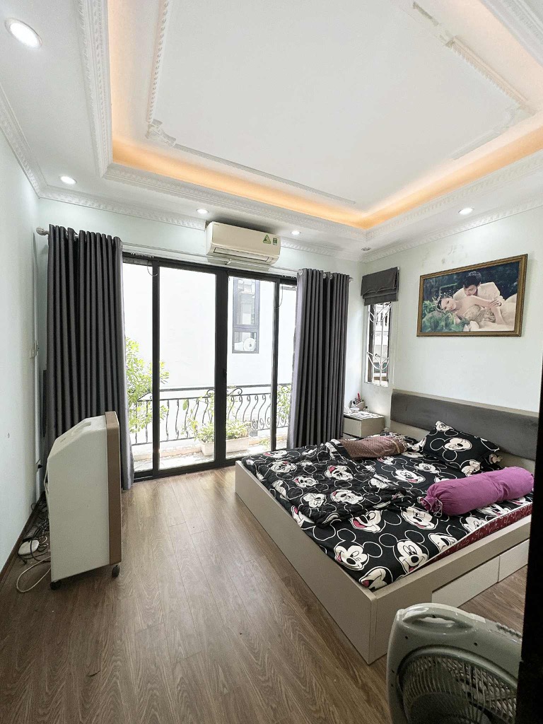 Bán nhà Minh Khai - 39m2 - 5 tầng - lô góc, ô tô đỗ cửa, nhà dân xây - nhỉnh 8 tỷ