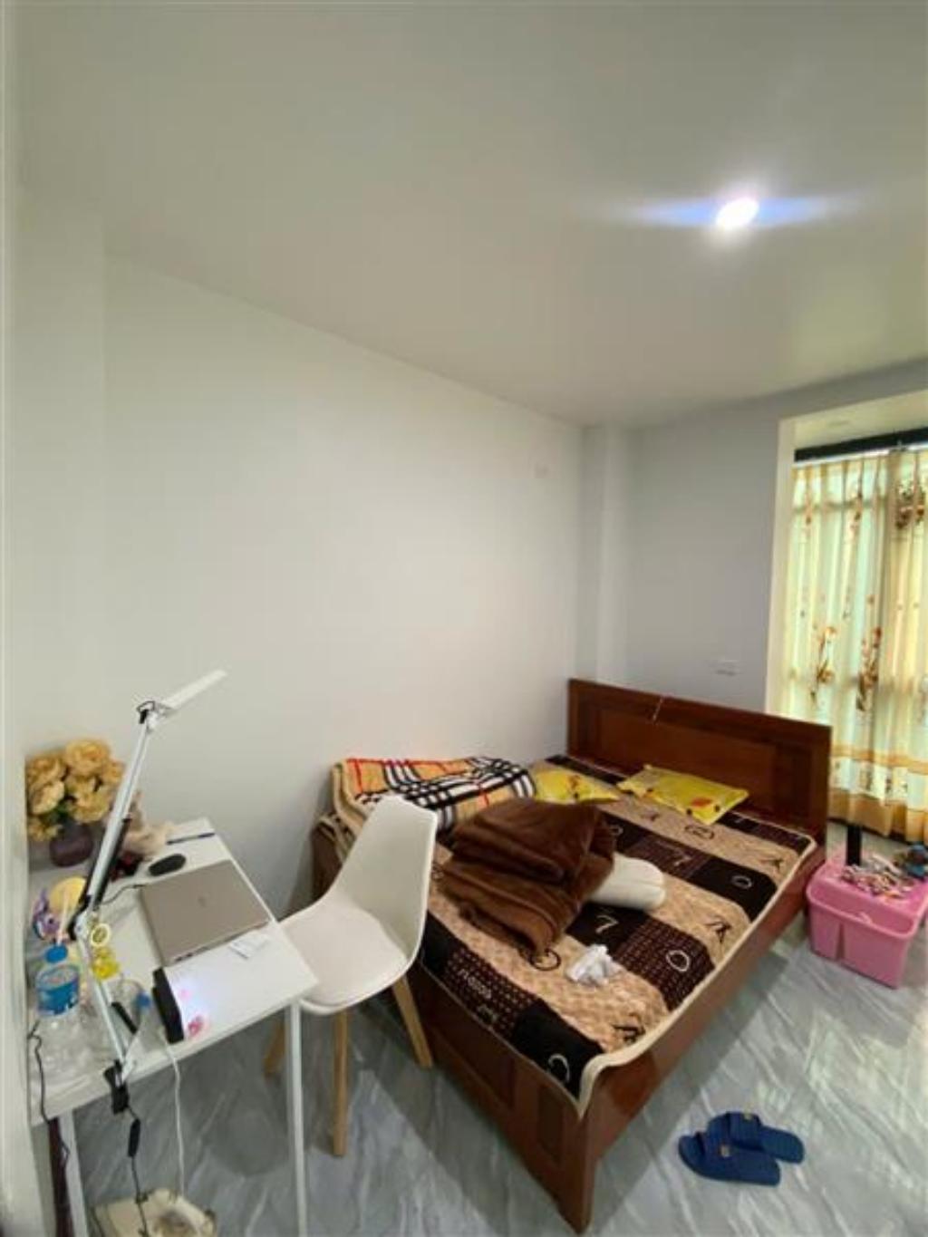 Bán nhà Hoàng Văn Thái - diện tích 51m2 5 tầng - Ô TÔ - giá Nhỉnh 18 tỷ