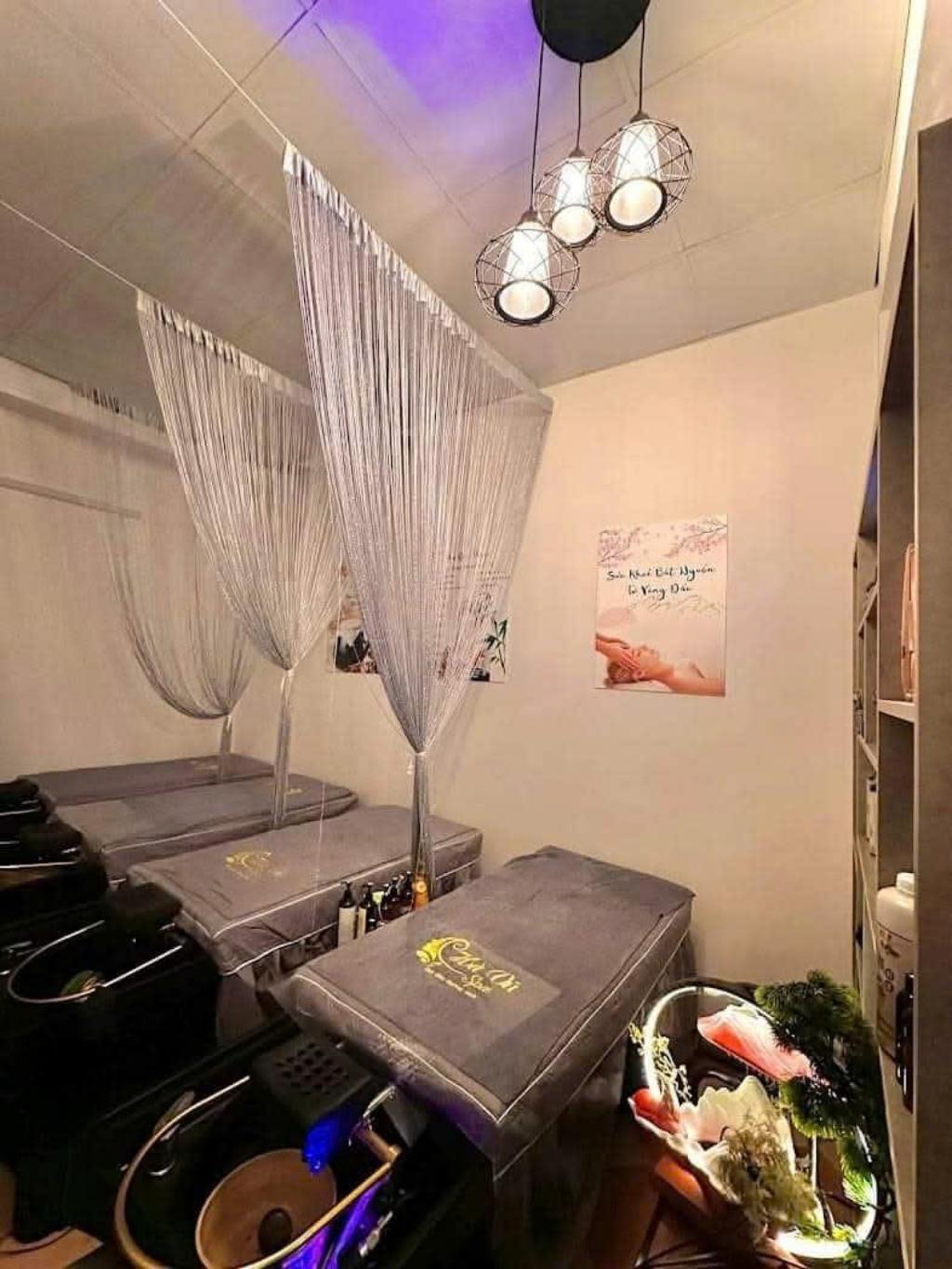 Bán nhà Thái Hà - diện tích 58,4m2 3 tầng - Ô tô tránh, đỗ - giá 16,8 tỷ