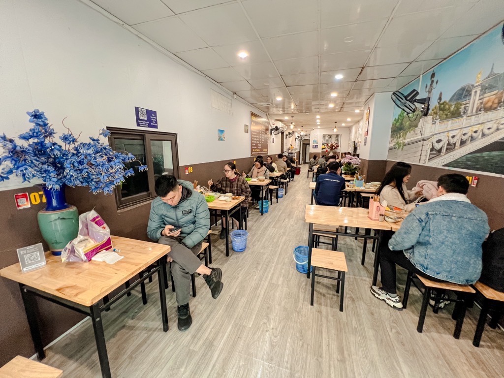 Bán nhà Phạm Ngọc Thạch - diện tích 26,1m2 1 tầng - Kinh doanh sầm uất - giá 6,2 tỷ