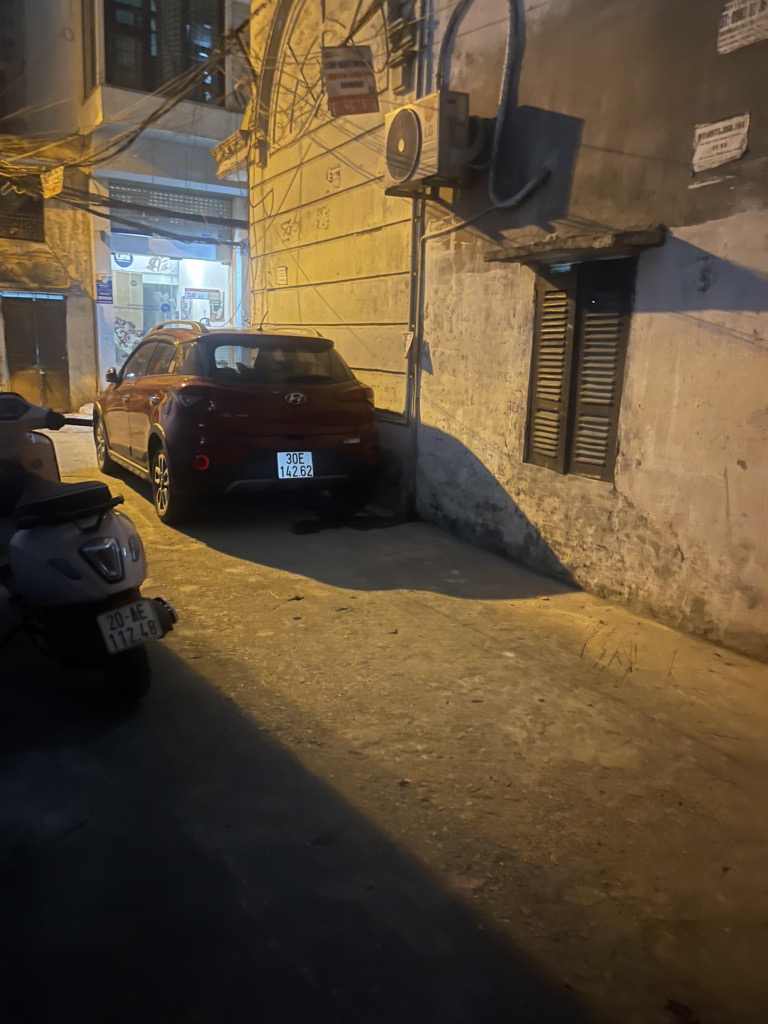 Bán nhà Tây Sơn - diện tích 51.3m2 3 tầng - ô tô đỗ ngày đêm - giá 18,5 tỷ