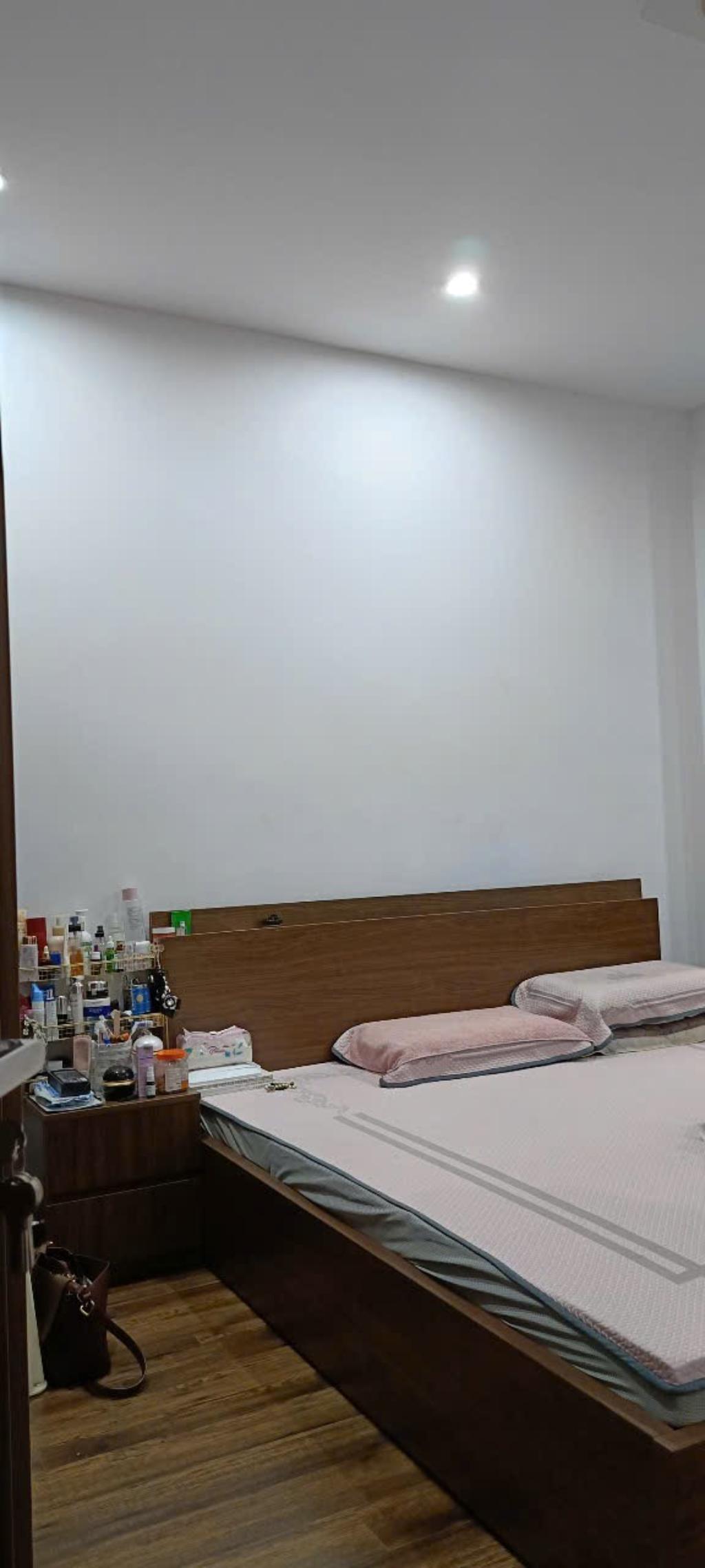 Bán nhà Chợ Khâm Thiên - diện tích 38,4m2 4 tầng - Nhà đẹp 3 thoáng - giá 8,2 tỷ