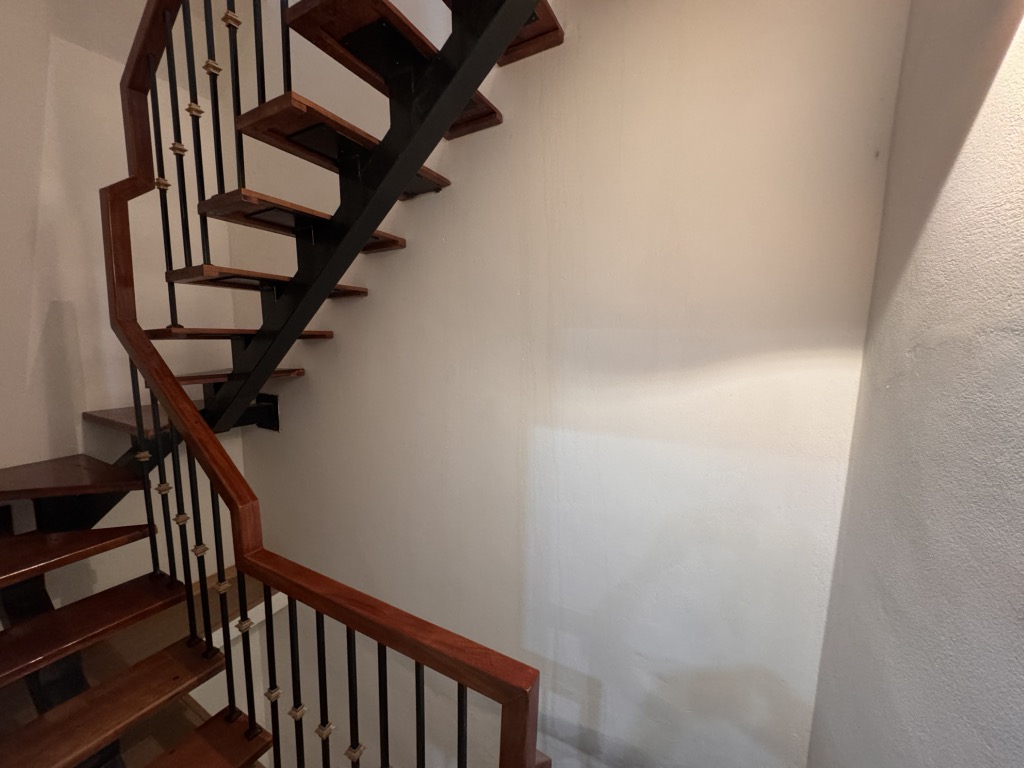 Bán nhà Minh Khai 4,4 tỷ - 23m2 x 5 tầng full nội thất - gần Times City
