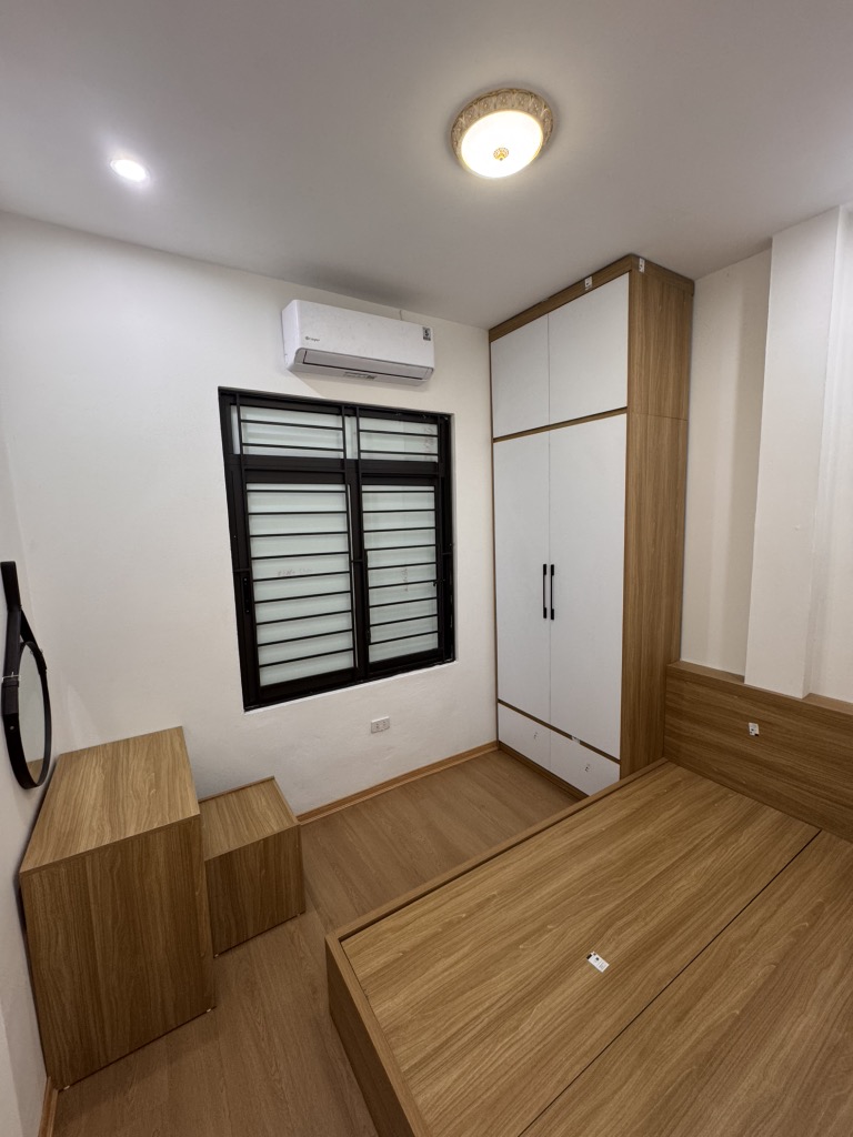 Bán nhà Minh Khai 4,4 tỷ - 23m2 x 5 tầng full nội thất - gần Times City