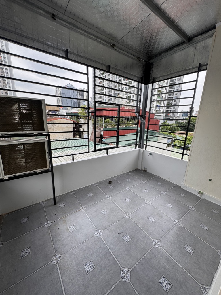 Bán nhà Minh Khai 4,4 tỷ - 23m2 x 5 tầng full nội thất - gần Times City