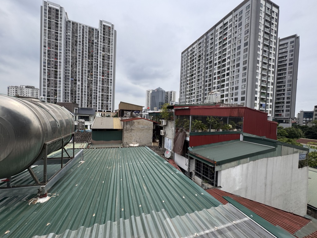 Bán nhà Minh Khai 4,4 tỷ - 23m2 x 5 tầng full nội thất - gần Times City