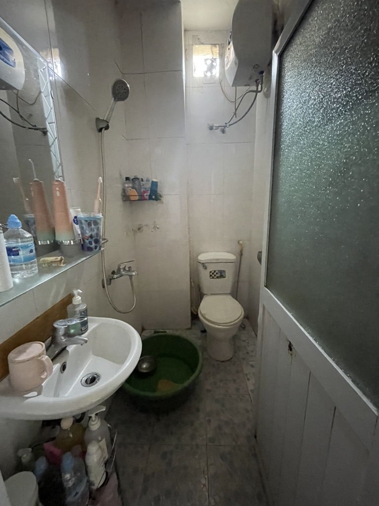 Bán nhà Định Công Thượng - diện tích 33.1m2 2 tầng - Cực hiếm - giá 2,7 tỷ