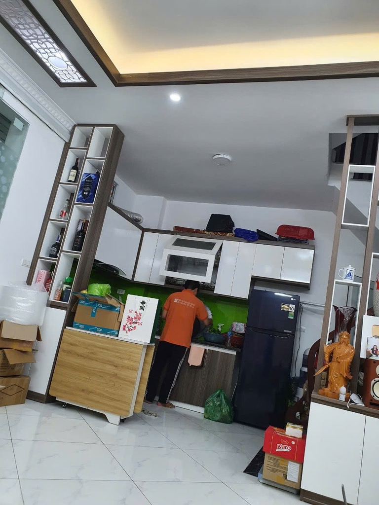 Bán nhà Hoàng Mai - 33m2 5 tầng - ô tô qua cửa - nhà đẹp ở sướng - giá 6,7 tỷ