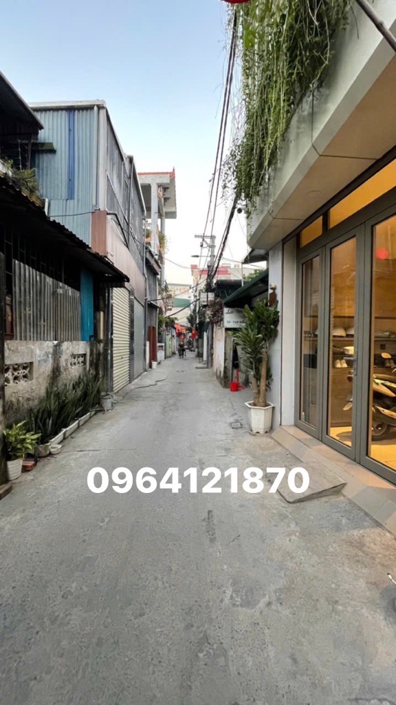 Bán nhà Hưng Phúc - diện tích 54,8m2 5 tầng - ô tô đỗ cửa - giá 11,8 tỷ