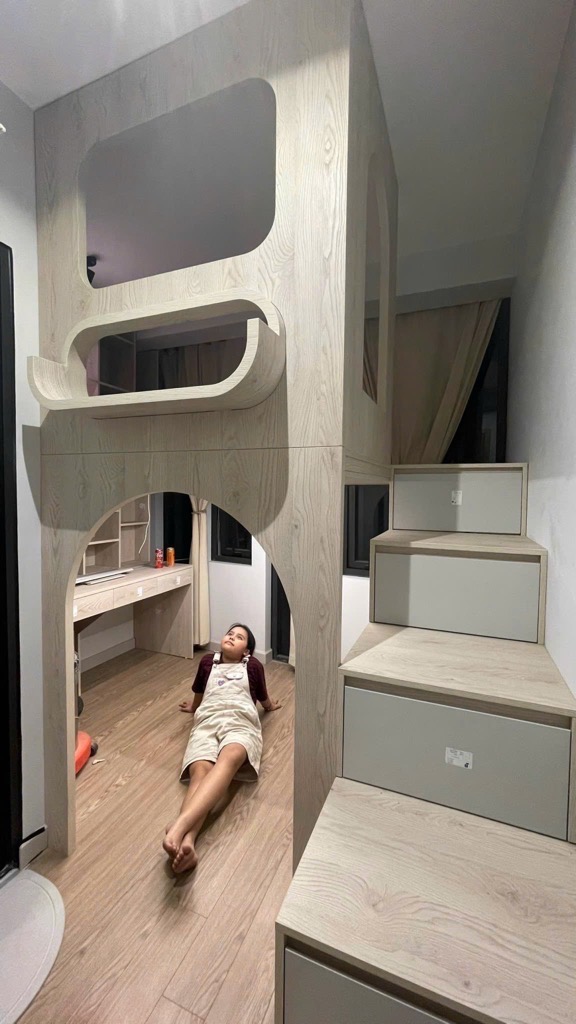 Bán nhà Hưng Phúc - diện tích 54,8m2 5 tầng - ô tô đỗ cửa - giá 11,8 tỷ