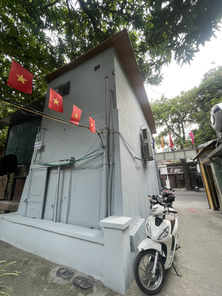 Bán nhà Đặng Văn Ngữ - diện tích 30m2 2 tầng - Lô góc 3 mặt thoáng - giá 2,8 tỷ