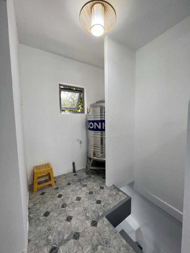 Bán nhà Đặng Văn Ngữ - diện tích 30m2 2 tầng - Lô góc 3 mặt thoáng - giá 2,8 tỷ