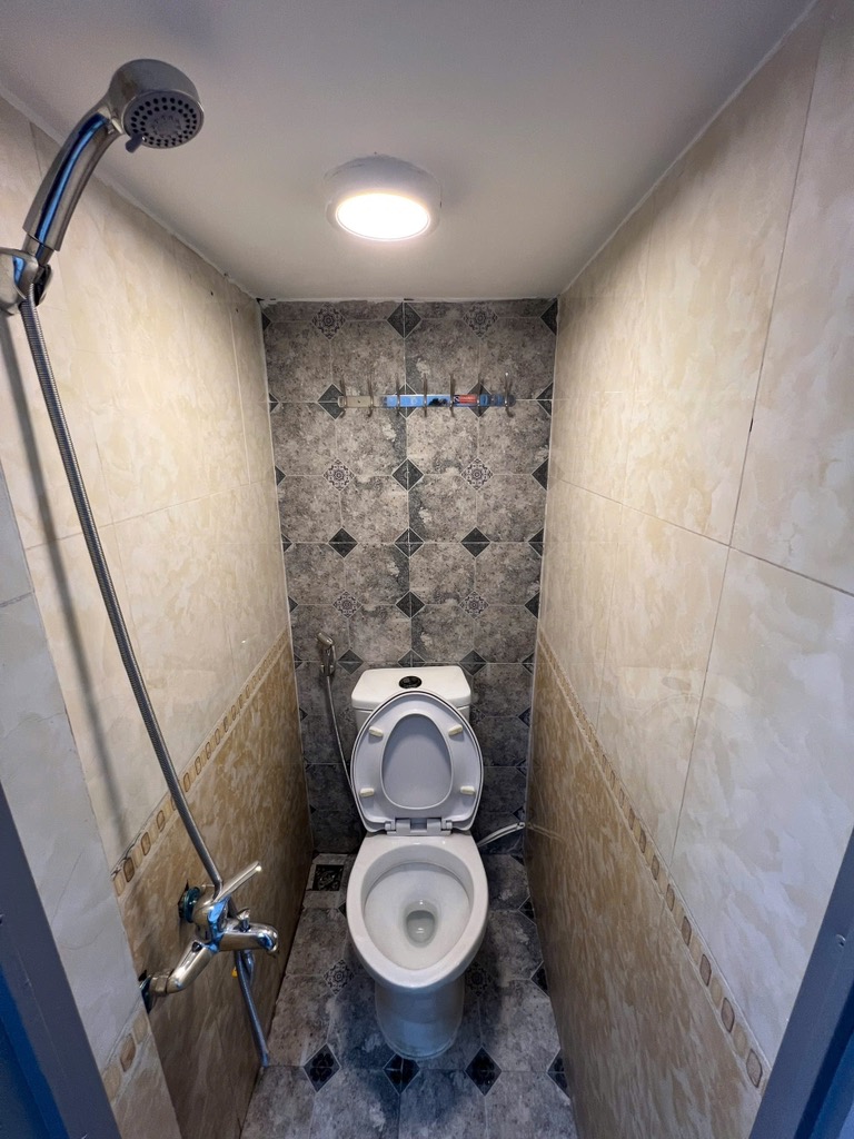 Bán nhà Đặng Văn Ngữ - diện tích 30m2 2 tầng - Lô góc 3 mặt thoáng - giá 2,8 tỷ