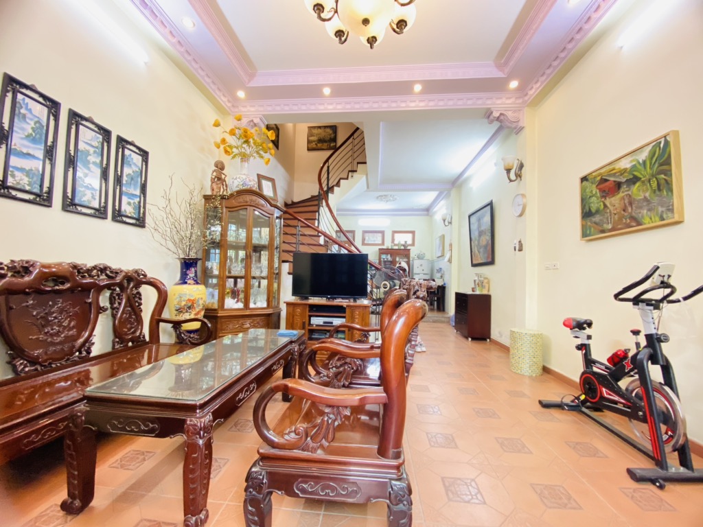 Bán nhà Khương Đình - diện tích 62m2 4 tầng - Nhà chủ tự xây 2 thoáng trước sau - giá 18 tỷ