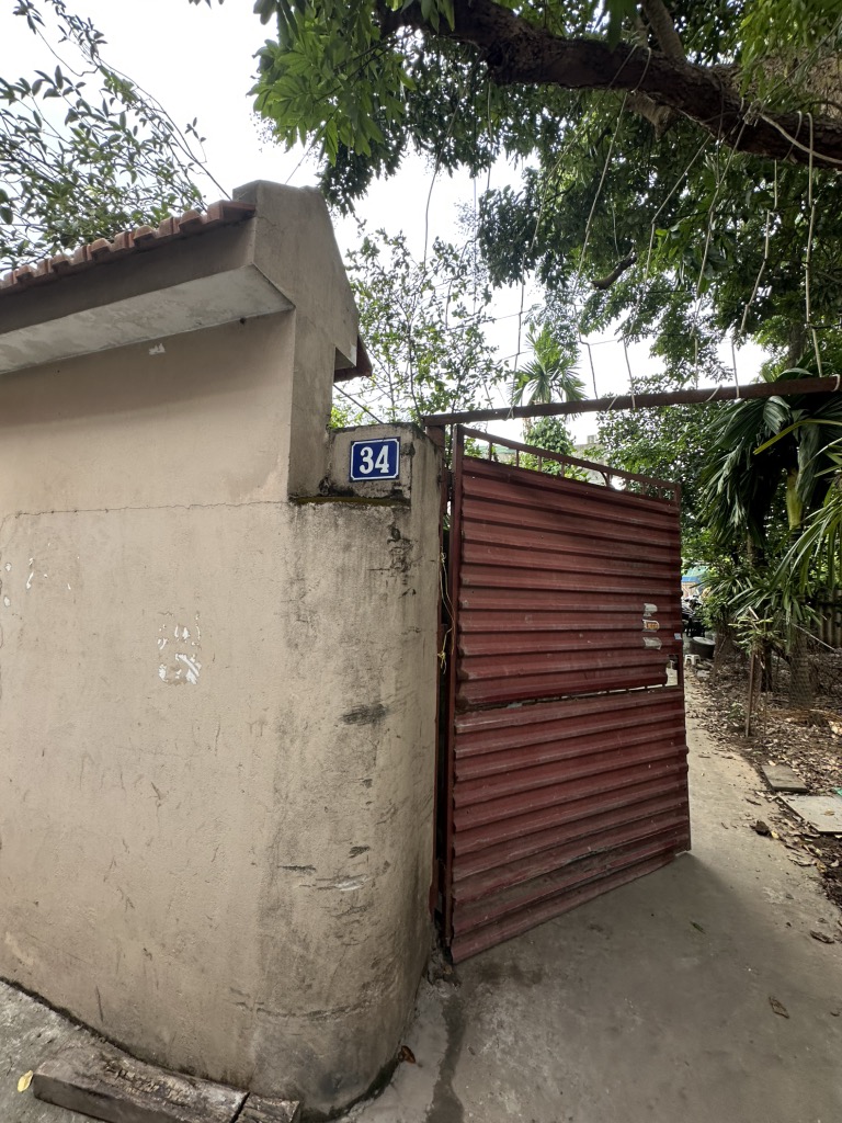 Bán nhà Đại Từ - diện tích 200m2 1 tầng - Mặt tiền rộng 8m, ngõ thông - giá 3,75 tỷ