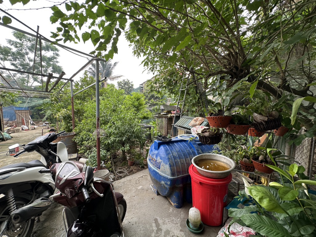 Bán nhà Đại Từ - diện tích 200m2 1 tầng - Mặt tiền rộng 8m, ngõ thông - giá 3,75 tỷ