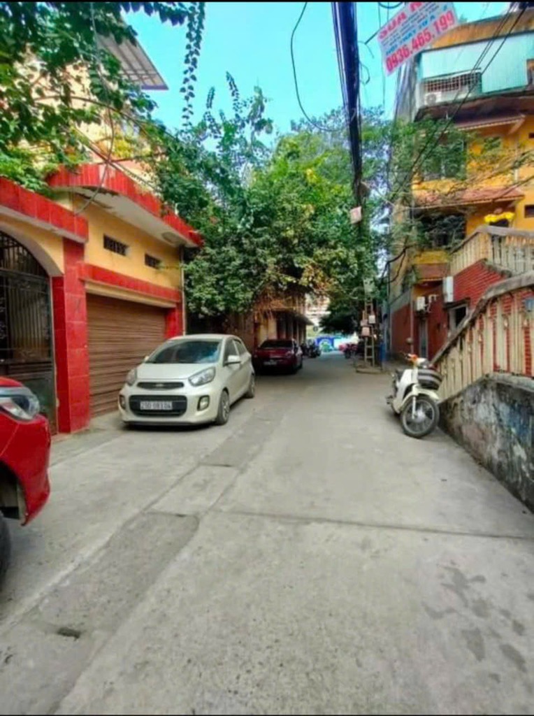 Bán nhà Giải Phóng - diện tích 95m2 1 tầng - ô tô tránh - giá 6,5 tỷ