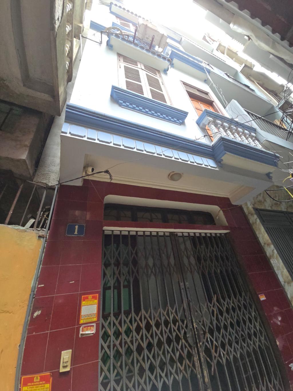 Bán nhà Minh Khai - 24.5m2 x 4 tầng lô góc 3 thoáng - gần Times City, 30m ô tô đỗ - giá 6,2 tỷ