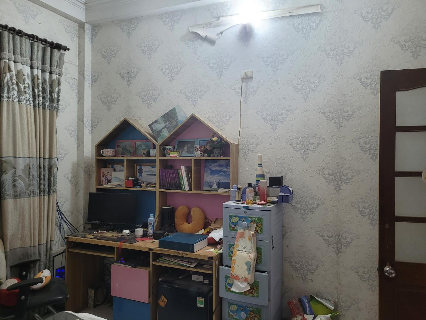 Bán nhà Lê Trọng Tấn - diện tích 53.2m2 5 tầng - 1 mặt hồ đầm sồi + 1 mặt ngõ - giá 19,5 tỷ