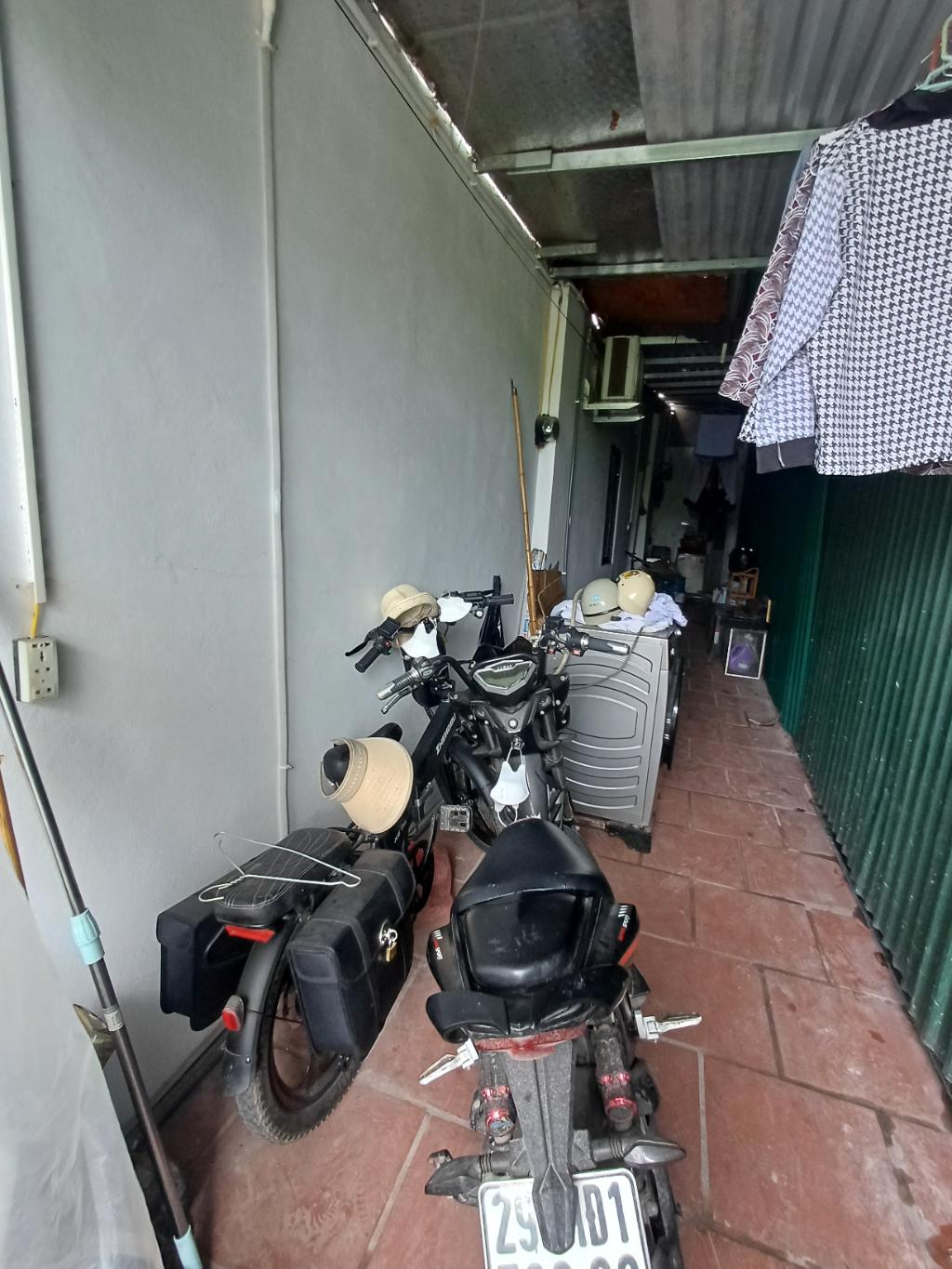 Bán nhà Lĩnh Nam - diện tích 80m2 1 tầng - ô tô đỗ cửa - giá 1,8 tỷ