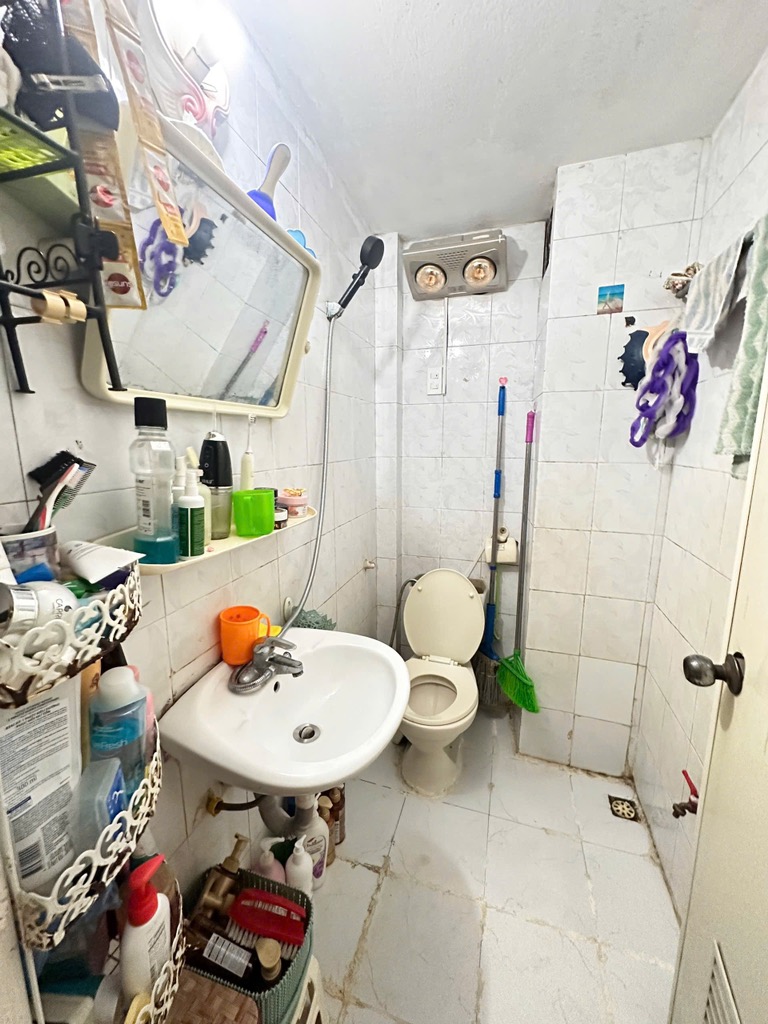 Bán nhà Chính Kinh - diện tích 34m2 5 tầng - Nhà lô góc 3 mặt thoáng - giá 10 tỷ