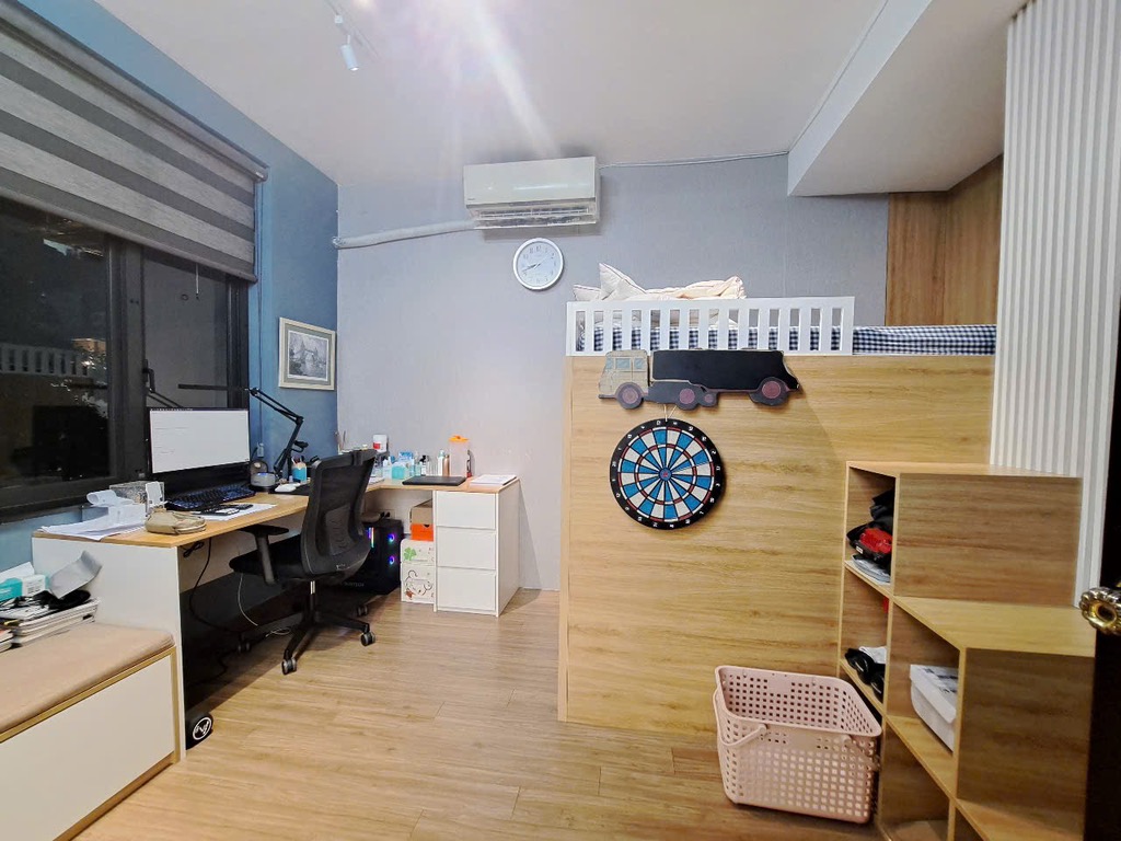 Bán nhà Tạ Quang Bửu - diện tích 30,7m2 2 tầng - Ô lùi tận cửa - giá 13,5 tỷ