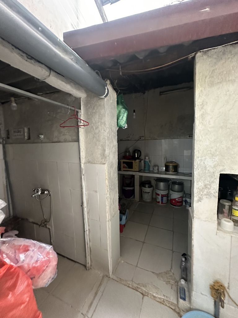 Bán nhà Nguyễn Cao - 47m2 x 2 tầng - mặt tiền 3.7m - cách ô tô 10m - giá 7,5 tỷ