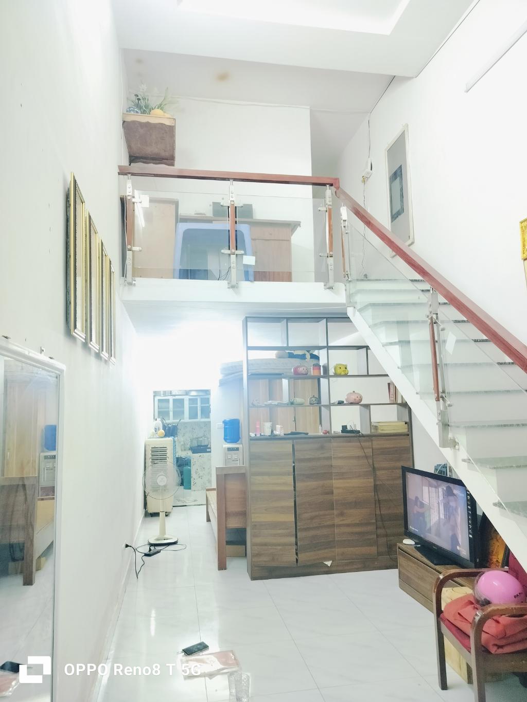 Bán nhà Vĩnh Hưng - diện tích 33,6m2 2 tầng - gần ngõ ô tô - giá 2,95 tỷ