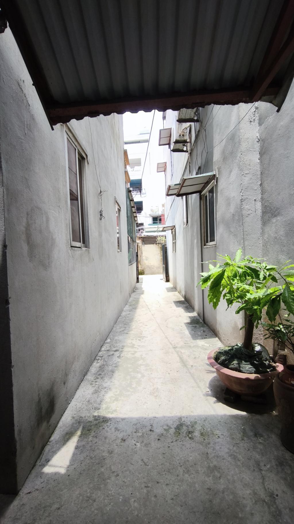 Bán nhà Thúy Lĩnh - diện tích 112m2 2 tầng - gần ô tô - giá 9 tỷ