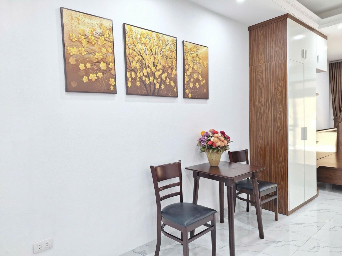 Bán nhà Nguyễn Chính - diện tích 84m2 8 tầng - Ô TÔ - giá 22 tỷ