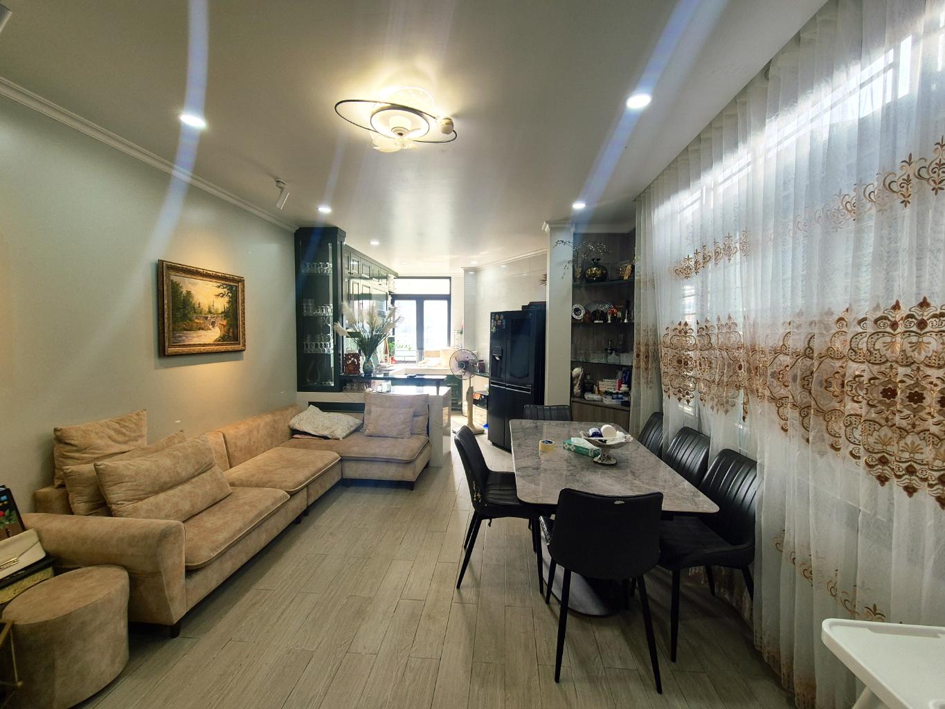 Bán nhà Tây Sơn - diện tích 30m2 7 tầng - LÔ GÓC THANG MÁY - giá 16,5 tỷ