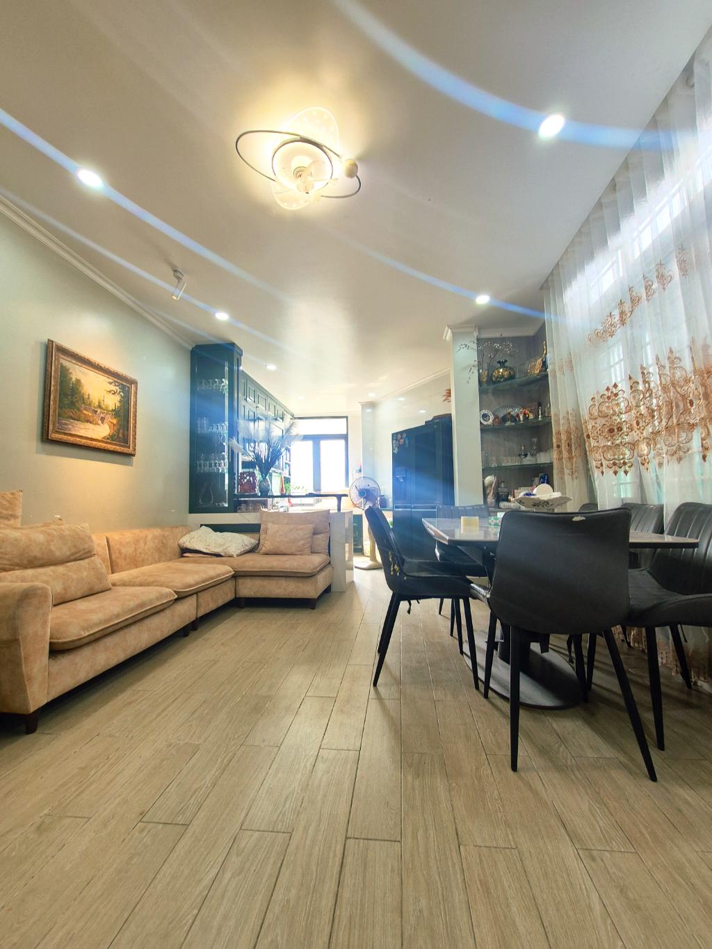 Bán nhà Tây Sơn - diện tích 30m2 7 tầng - LÔ GÓC THANG MÁY - giá 16,5 tỷ