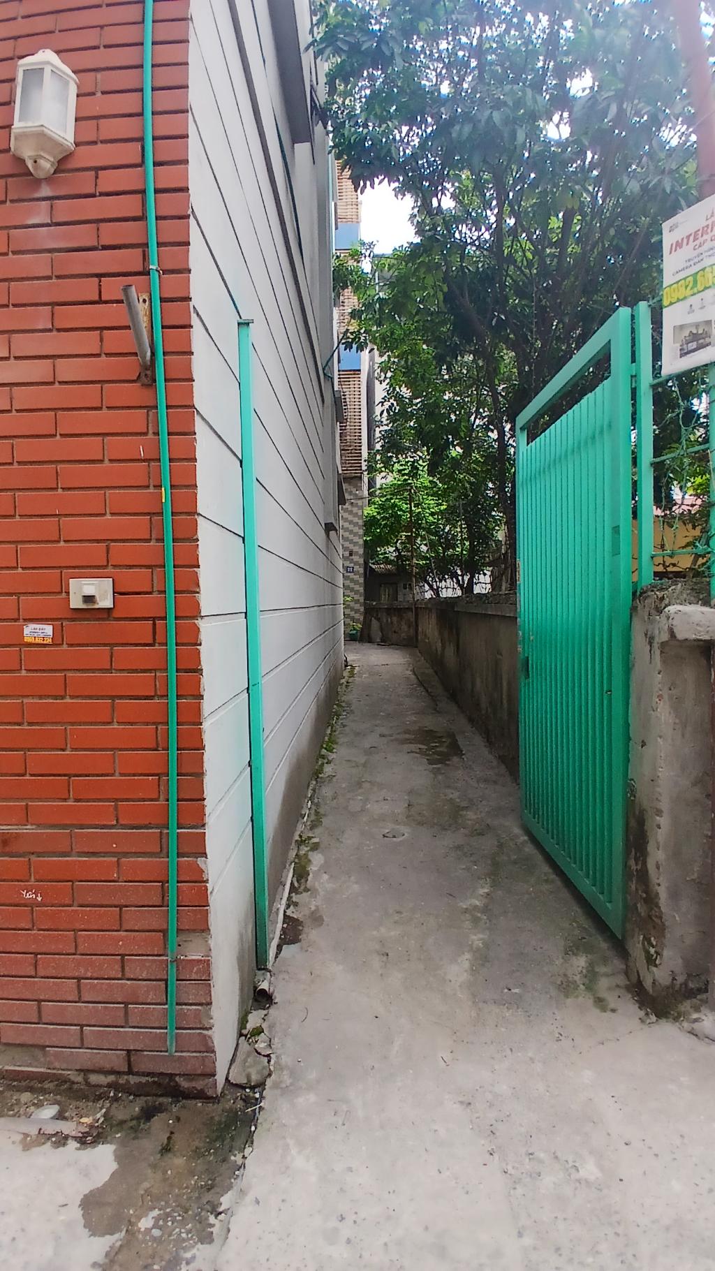 Bán đất Đại Từ nhỉnh 6 tỷ - 46.8m2 - 3 mặt thoáng - nở hậu