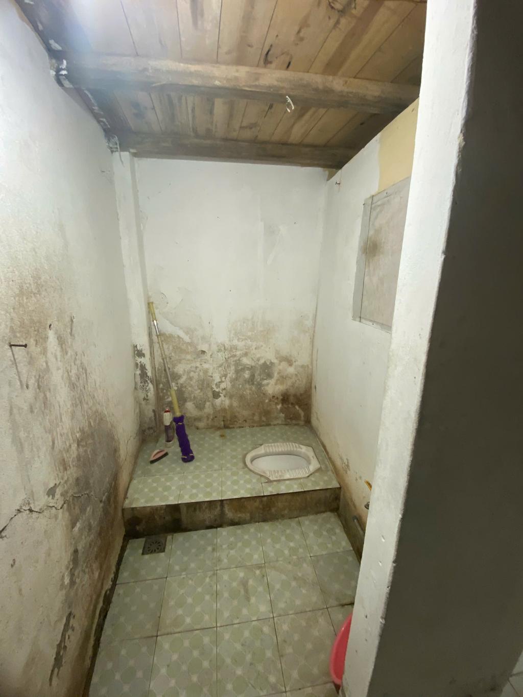 Bán nhà Nguyễn Đức Cảnh - diện tích 49.3m2 1 tầng - Mặt ngõ thông, ô tô qua - giá 7,8 tỷ