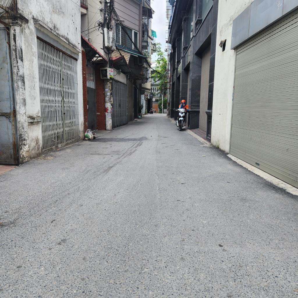 Bán nhà Nguyễn Đức Cảnh - diện tích 80.2m2 1 tầng - mặt ngõ ô tô vào nhà - giá 23 tỷ