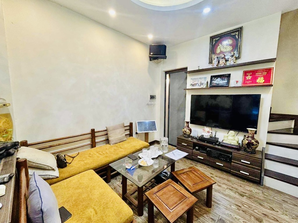 Bán nhà Tạ Quang Bửu - diện tích 29m2 4 tầng - Mặt phố, kinh doanh - giá 13,5 tỷ