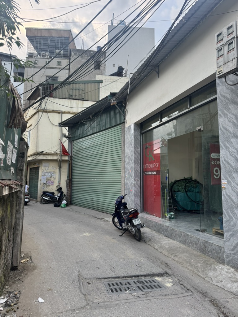 Bán nhà Vĩnh Hưng - diện tích 100m2 2 tầng - ngõ thông xe hơi - giá 9,8 tỷ