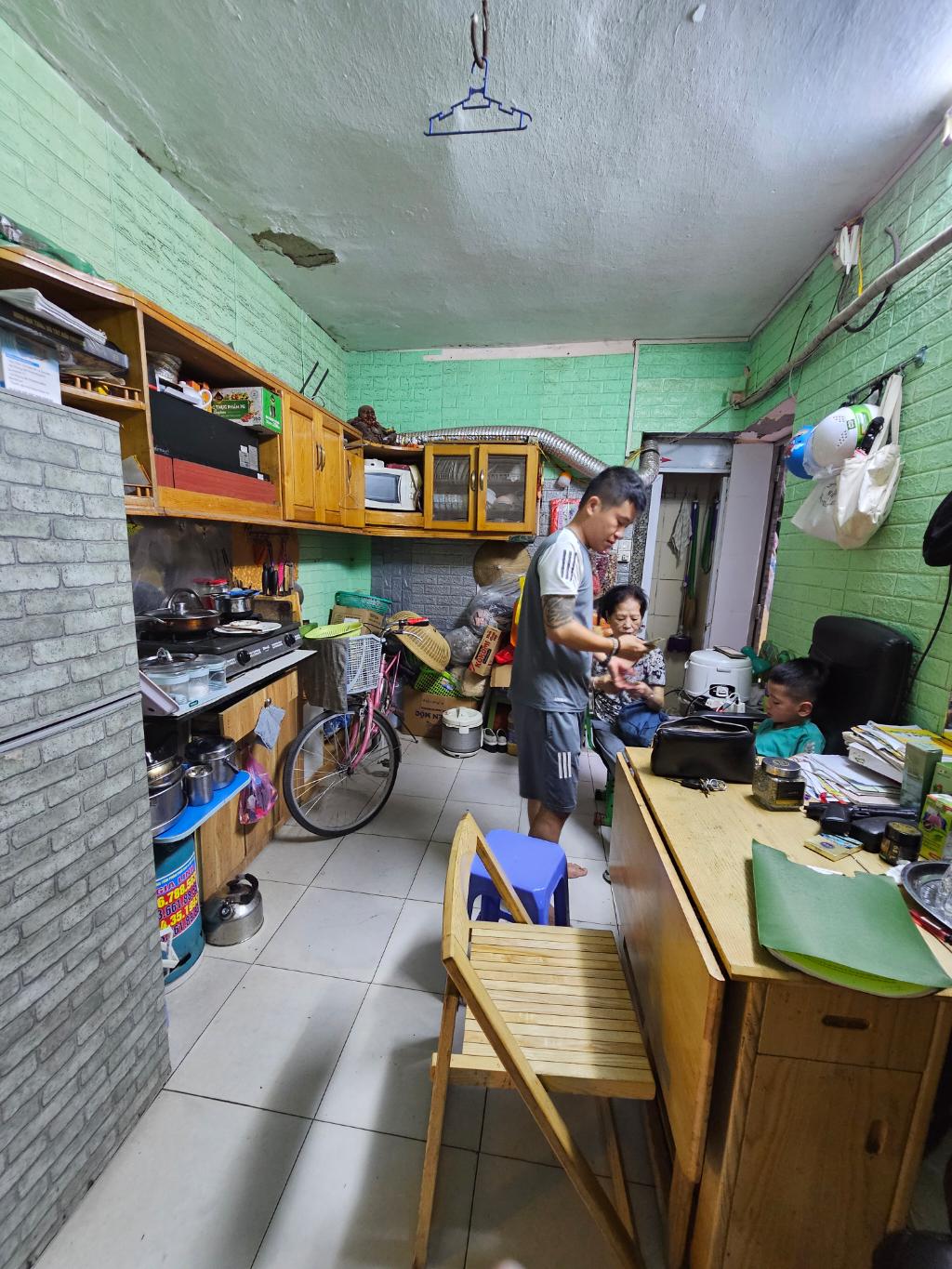 Bán nhà Ngõ Đình Đông - diện tích 34m2 3 tầng - LÔ GÓC HAI MẶT NGÕ THÔNG KINH DOANH - giá 7 tỷ