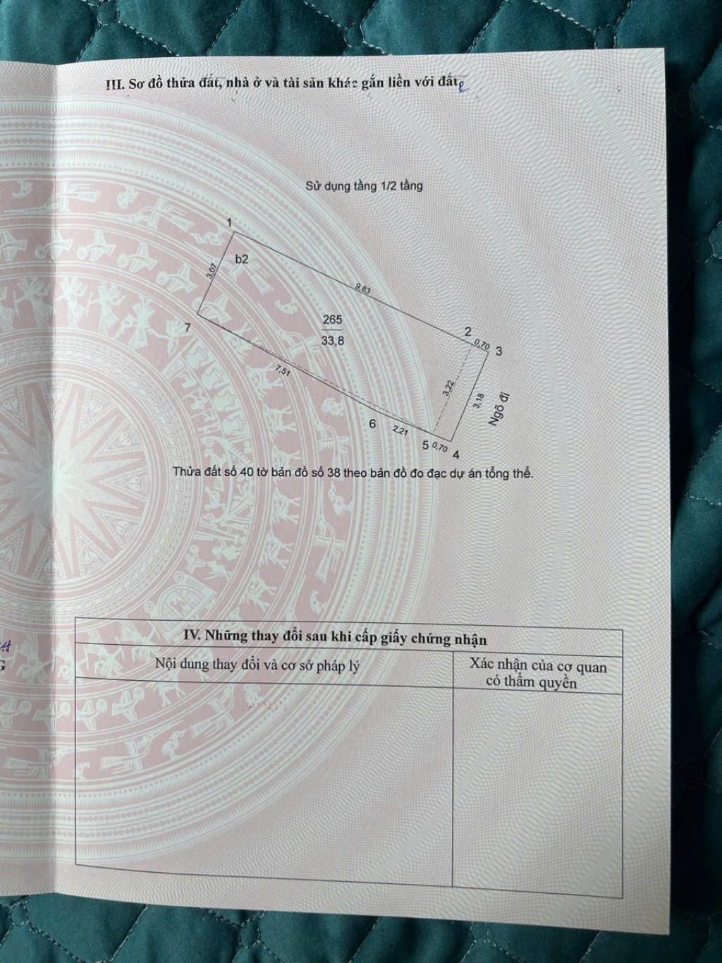 Bán nhà Ngõ Đình Đông - diện tích 34m2 3 tầng - LÔ GÓC HAI MẶT NGÕ THÔNG KINH DOANH - giá 7 tỷ