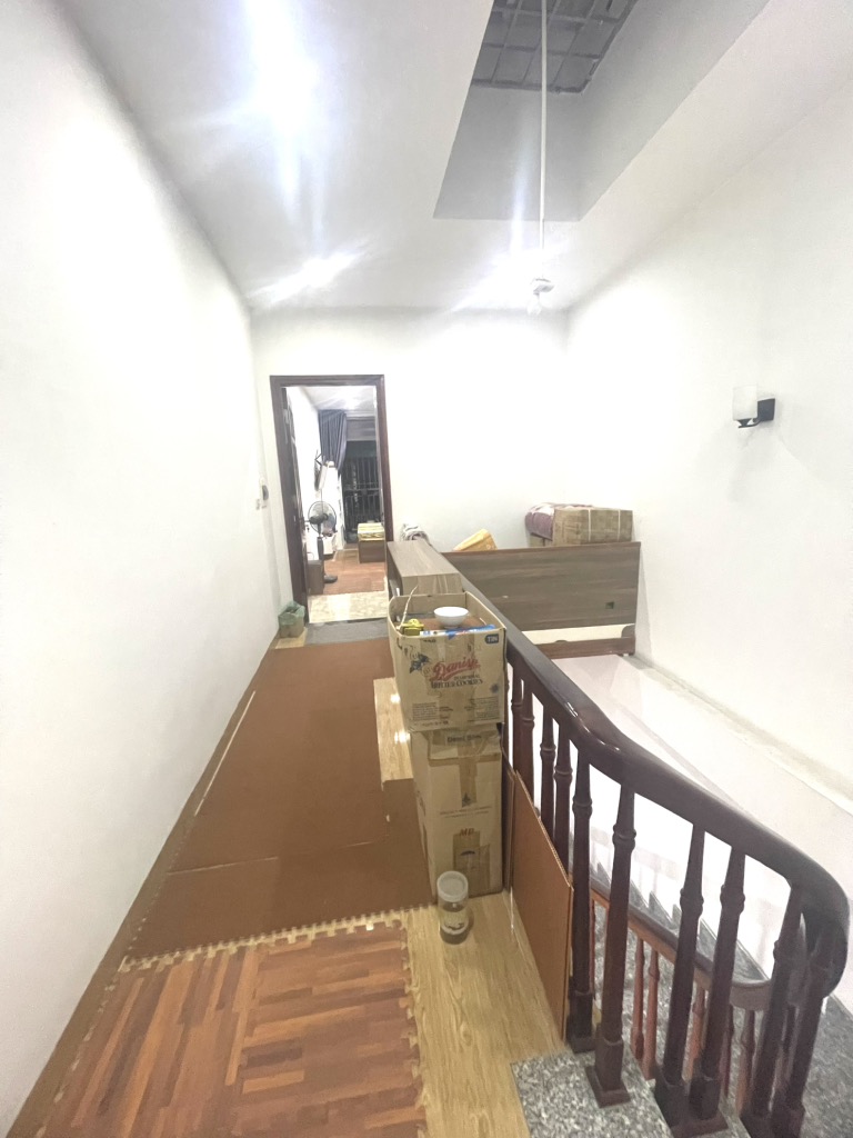 Bán nhà Định Công Thượng - diện tích 70m2 4 tầng - Nhà đẹp ở luôn - giá 6,9 tỷ