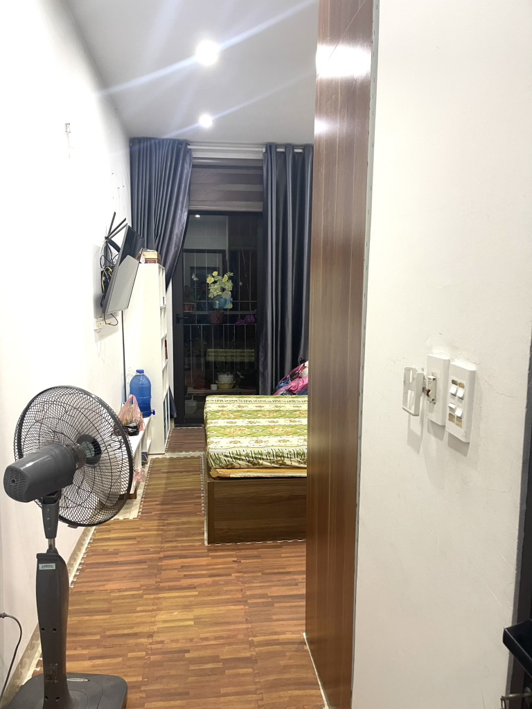 Bán nhà Định Công Thượng - diện tích 70m2 4 tầng - Nhà đẹp ở luôn - giá 6,9 tỷ