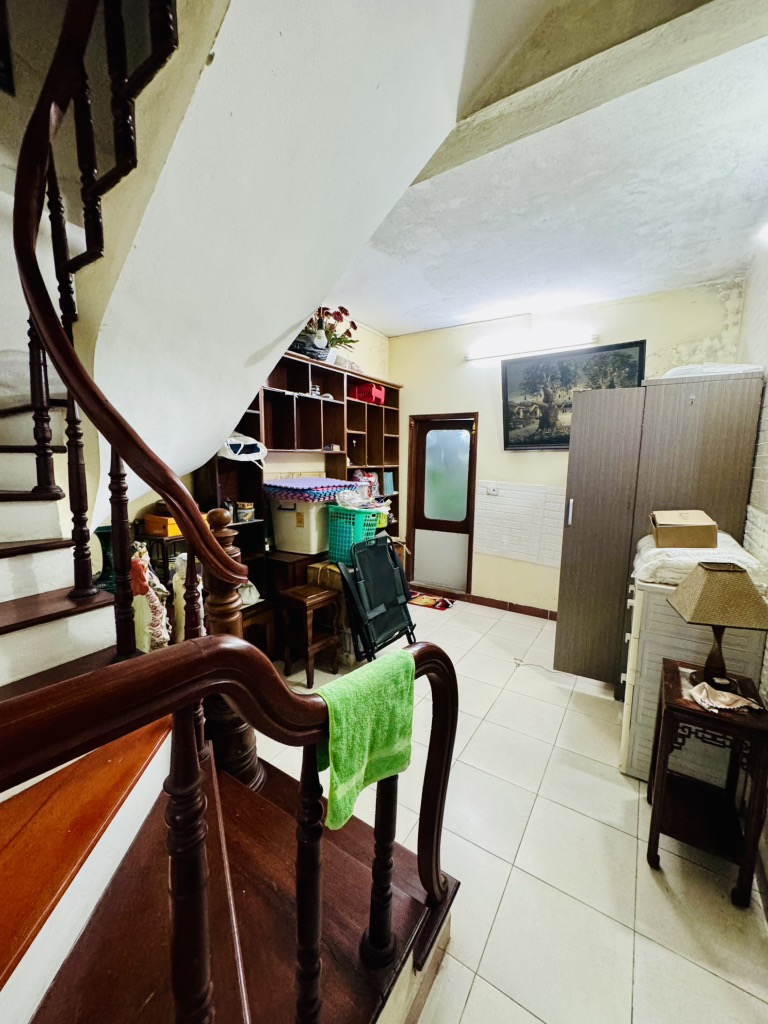 Bán nhà Kim Ngưu - diện tích 74m2 3 tầng - Gần ô tô - giá 13,6 tỷ