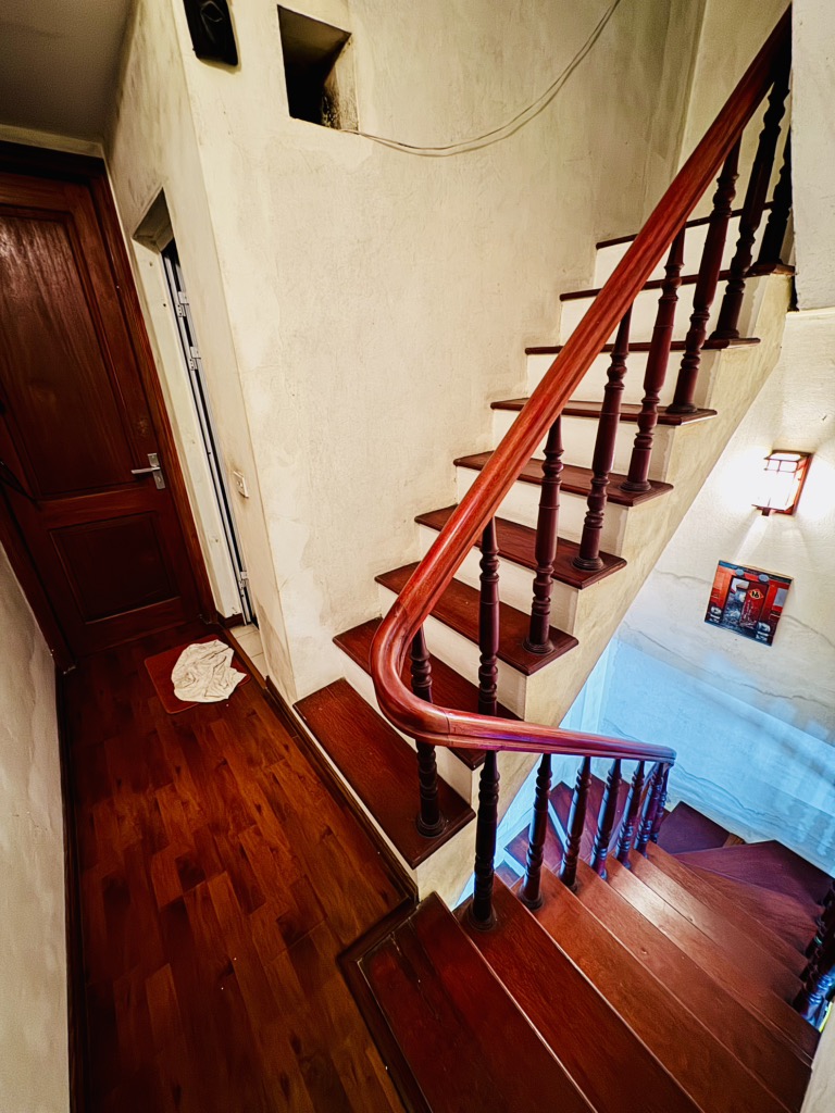 Bán nhà Kim Ngưu - diện tích 74m2 3 tầng - Gần ô tô - giá 13,6 tỷ