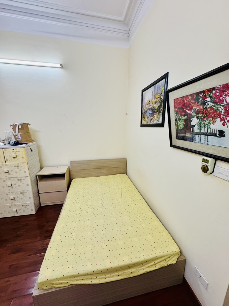 Bán nhà Kim Ngưu - diện tích 74m2 3 tầng - Gần ô tô - giá 13,6 tỷ