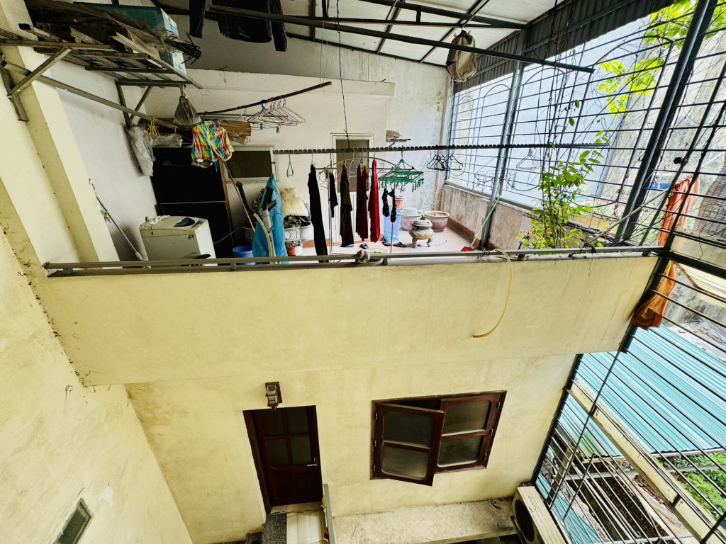 Bán nhà Kim Ngưu - diện tích 74m2 3 tầng - Gần ô tô - giá 13,6 tỷ