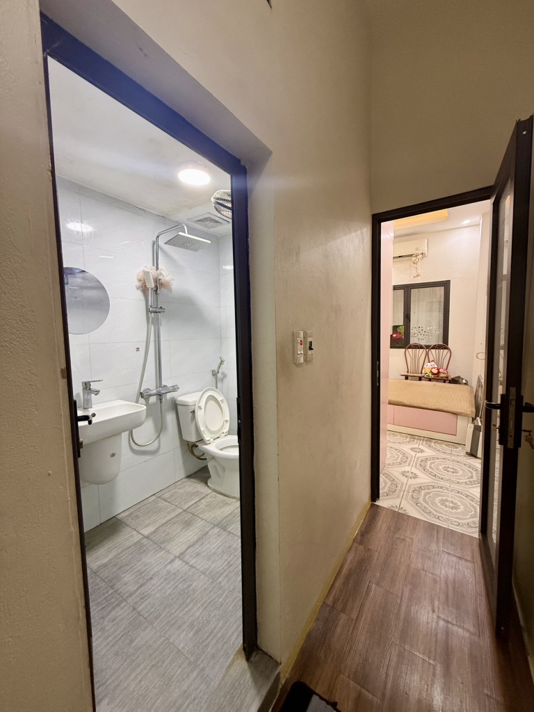 Bán nhà Kim Ngưu - diện tích 40.5m2 4 tầng - Mặt phố kinh doanh sầm uất - giá 15,8 tỷ