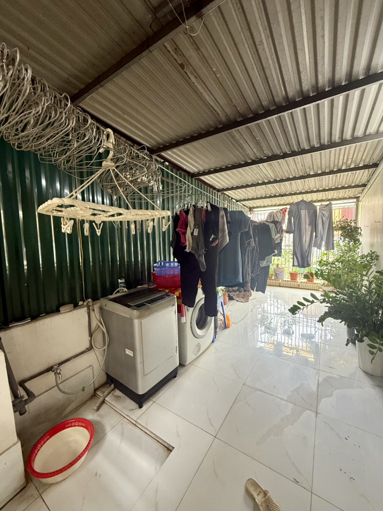 Bán nhà Kim Ngưu - diện tích 40.5m2 4 tầng - Mặt phố kinh doanh sầm uất - giá 15,8 tỷ