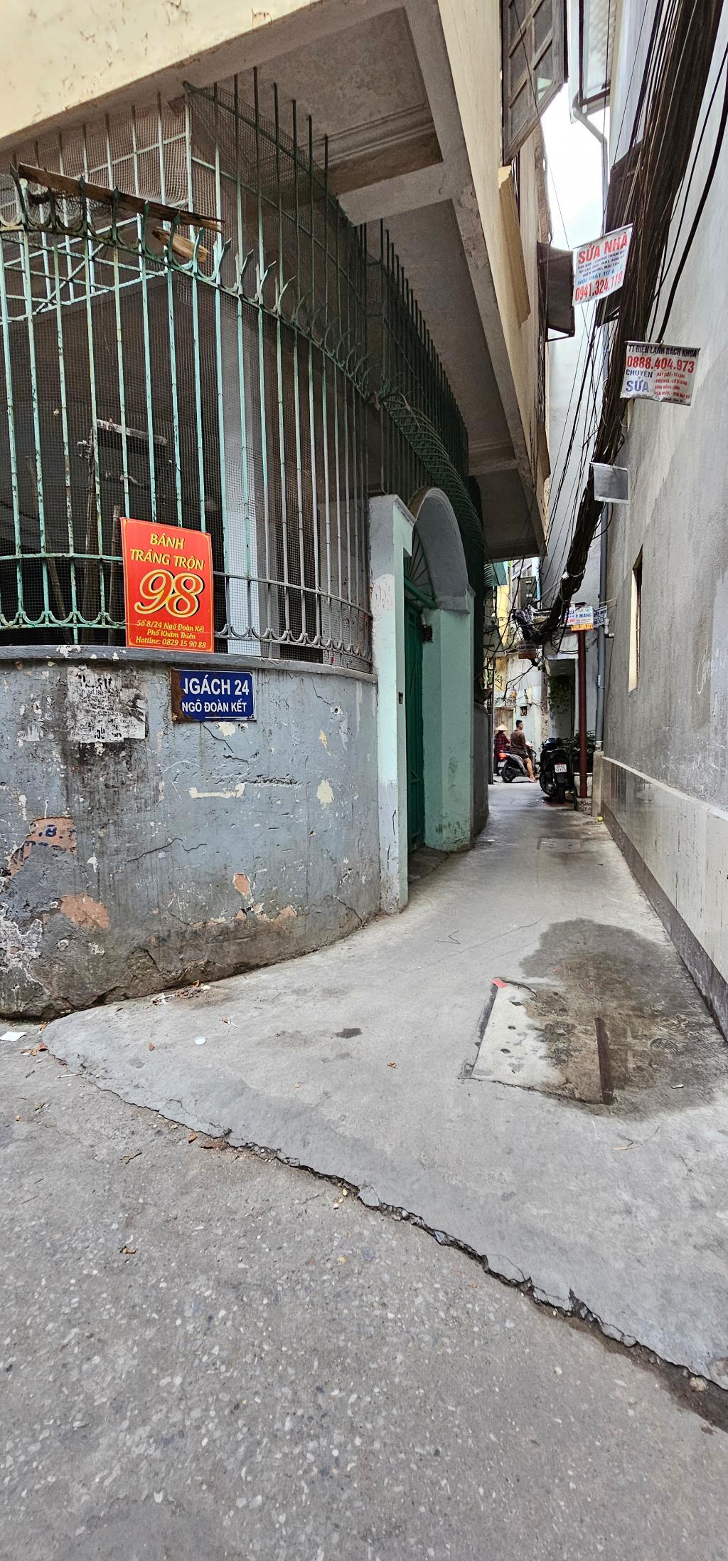 Bán nhà Khâm Thiên nhỉnh 6 tỷ - 25m2 5 tầng - lô góc thoáng đẹp - gần ô tô